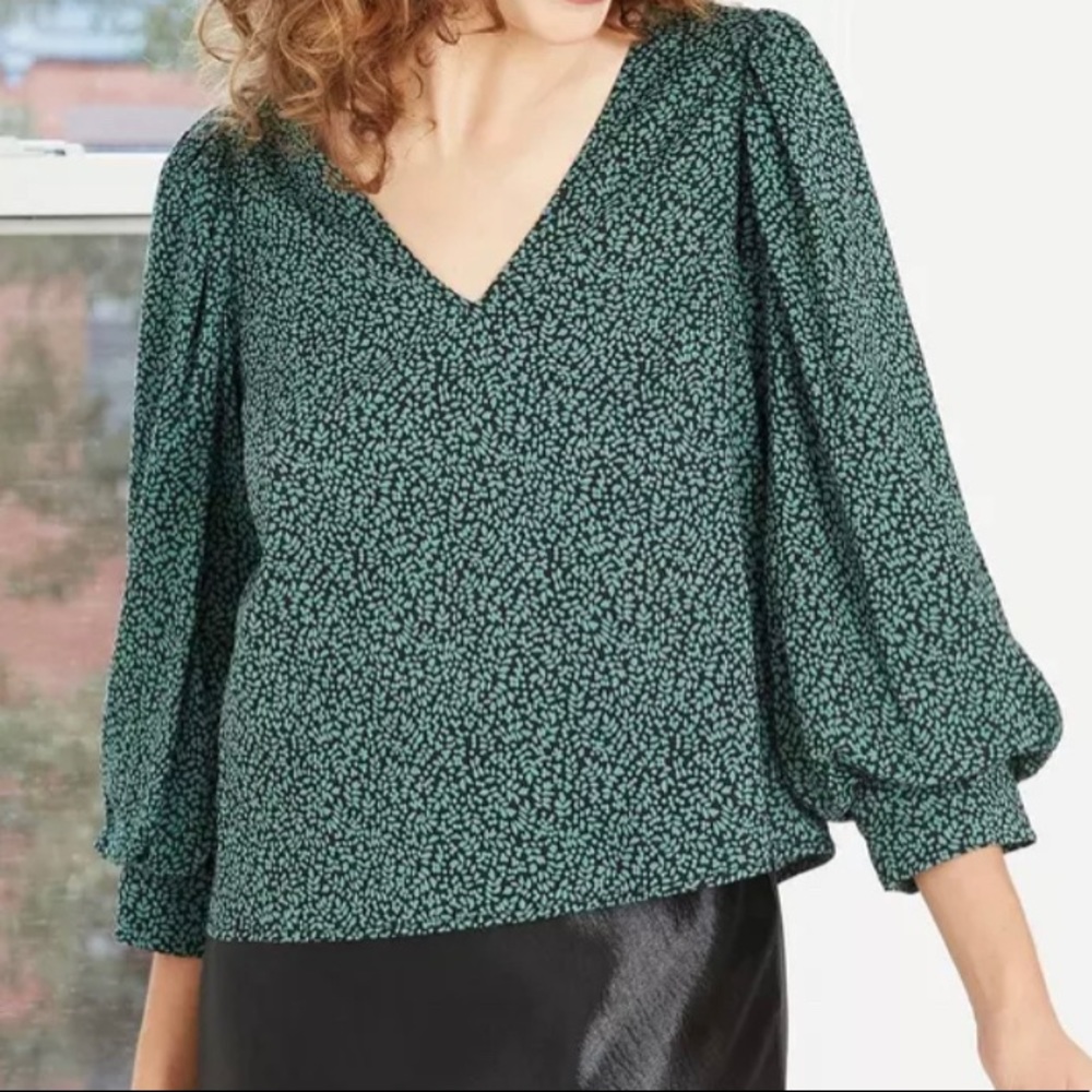 A New Day Sz XL green & black V neck long sleeve
